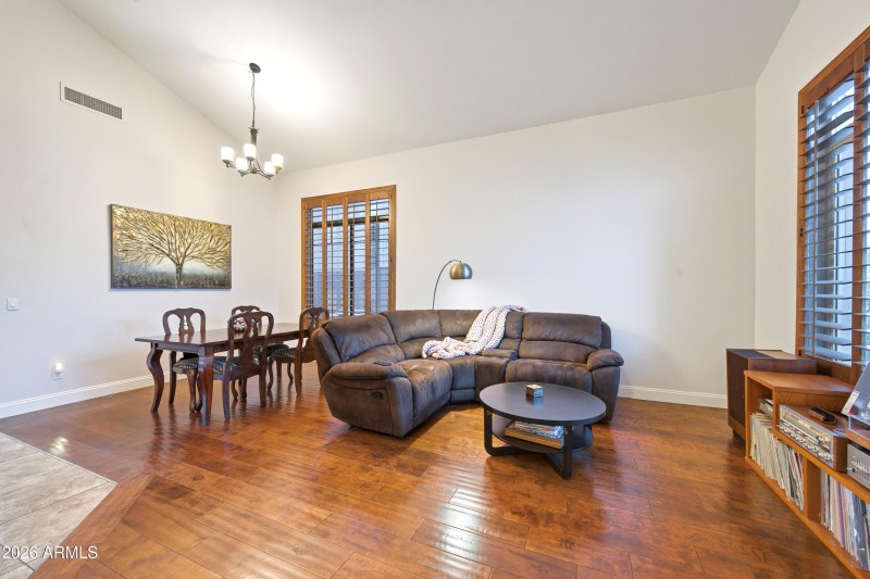 6_6508eaf0-27db-4af8-8013-819d1293eaf4