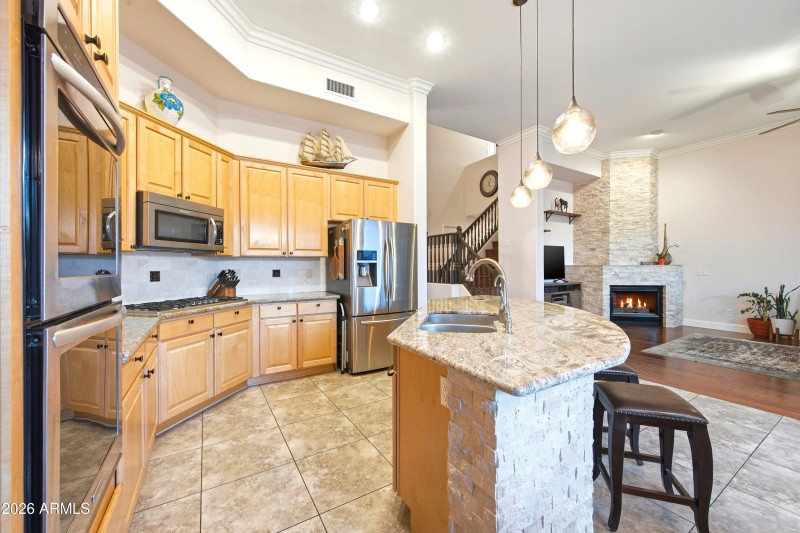 9_0ece61a4-96a1-4fb1-b60d-ef3fbd58abd0