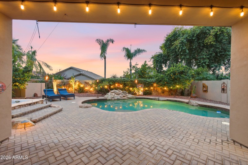 37_c0979920-107c-49a0-bd7d-8bab741b6de0