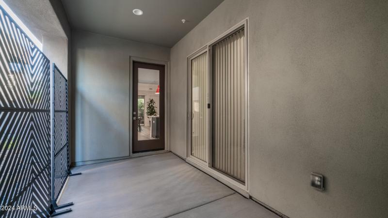 Side Private Patio to Relax