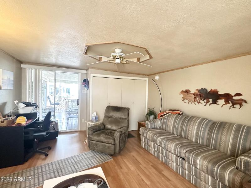 PERFECT TO SIT BACK AND RELAX