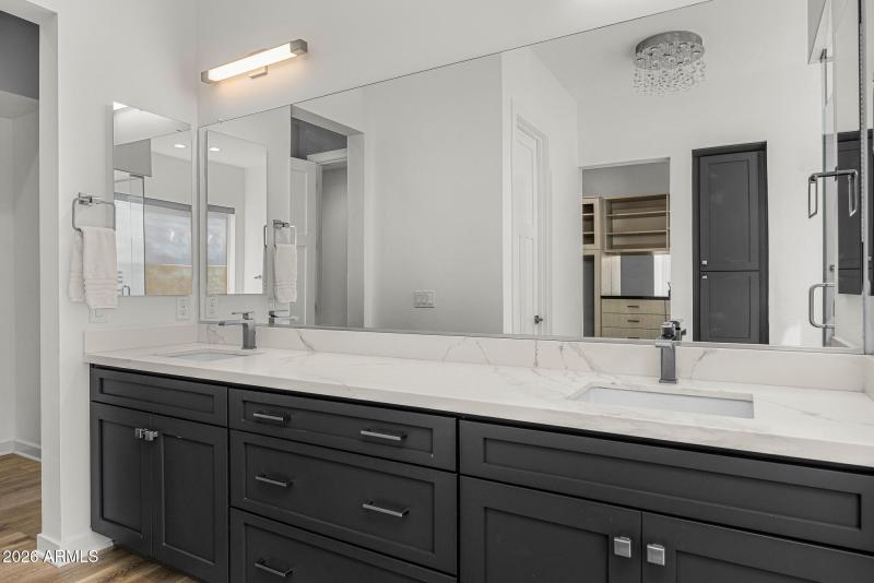 primary bath double vanity