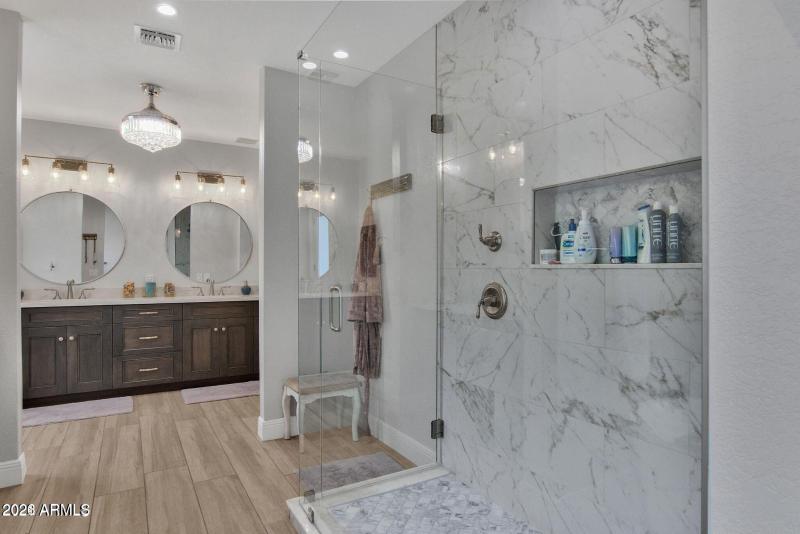 20220424130512017409000000-o