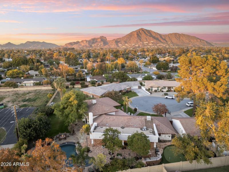 Exterior-View of Camelback