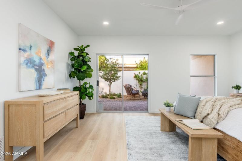 8742 E Via De Sereno - 23