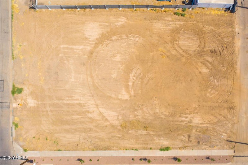 20200908222729719980000000-o