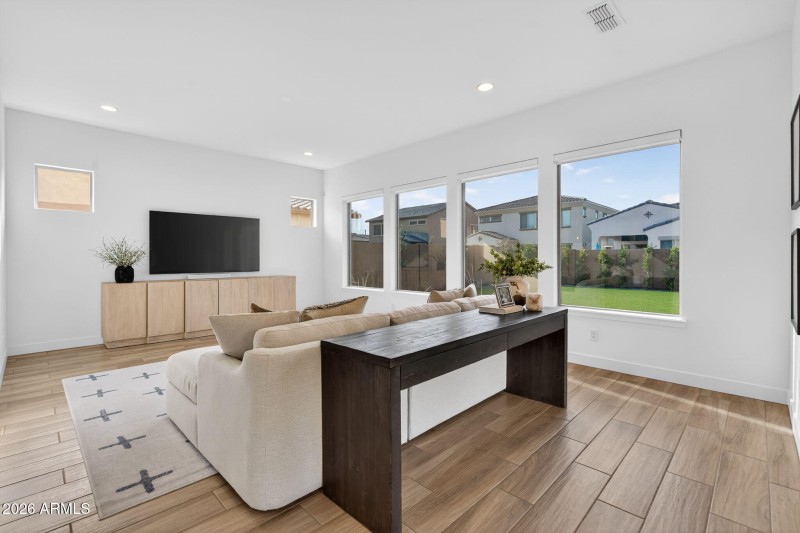 19-web-or-mls-KLR Br (46)