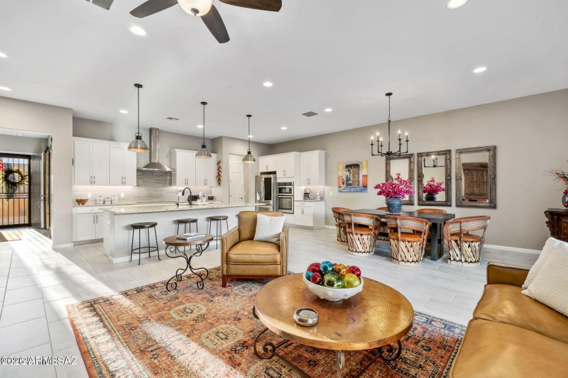 13186 N Humphreys Peak Drive