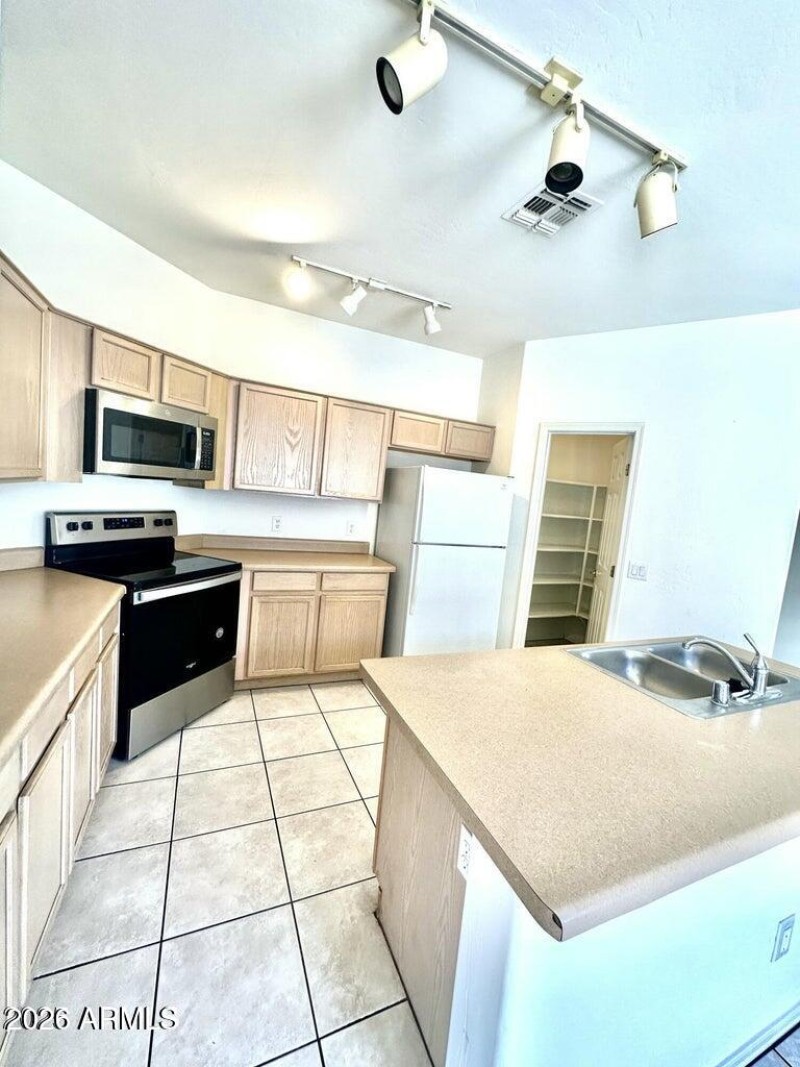 walk in pantry