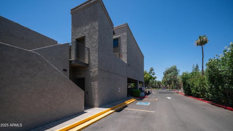 2615 N Hayden Rd Unit 114 Exterior Photo