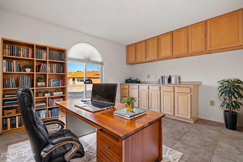 32-web-or-mls-Done-18 virtually staged