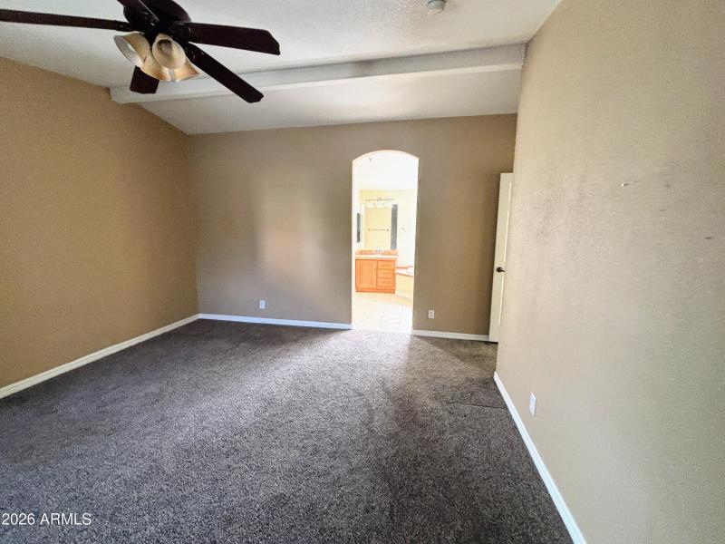 Media 43-080F86FD-0675-4D1A-B4B7-F147060