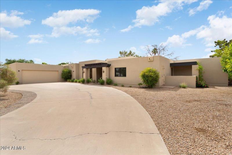 02-1141 N Oro Vista