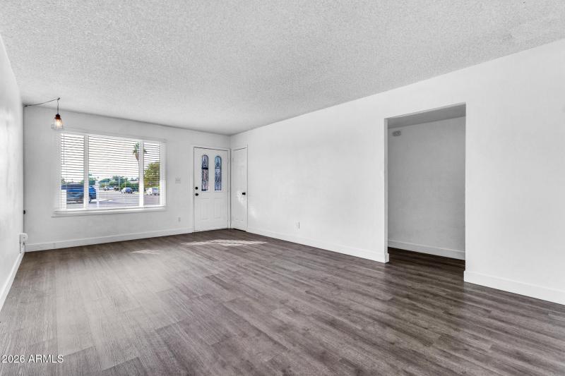 2024 E Rice Dr-8_(2048)