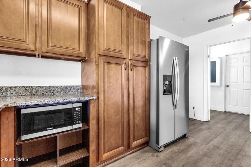 2024 E Rice Dr-16_(2048)