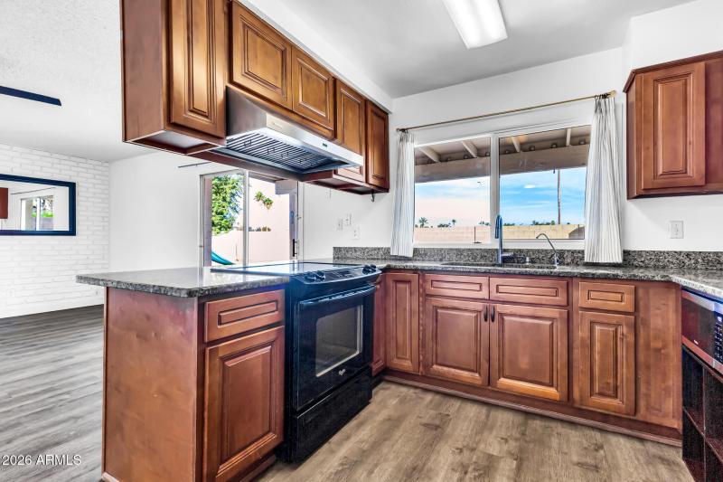 2024 E Rice Dr-18_(2048)