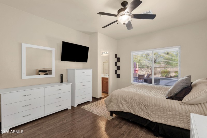 21-web-or-mls-17410-e-santa-rosa-ln