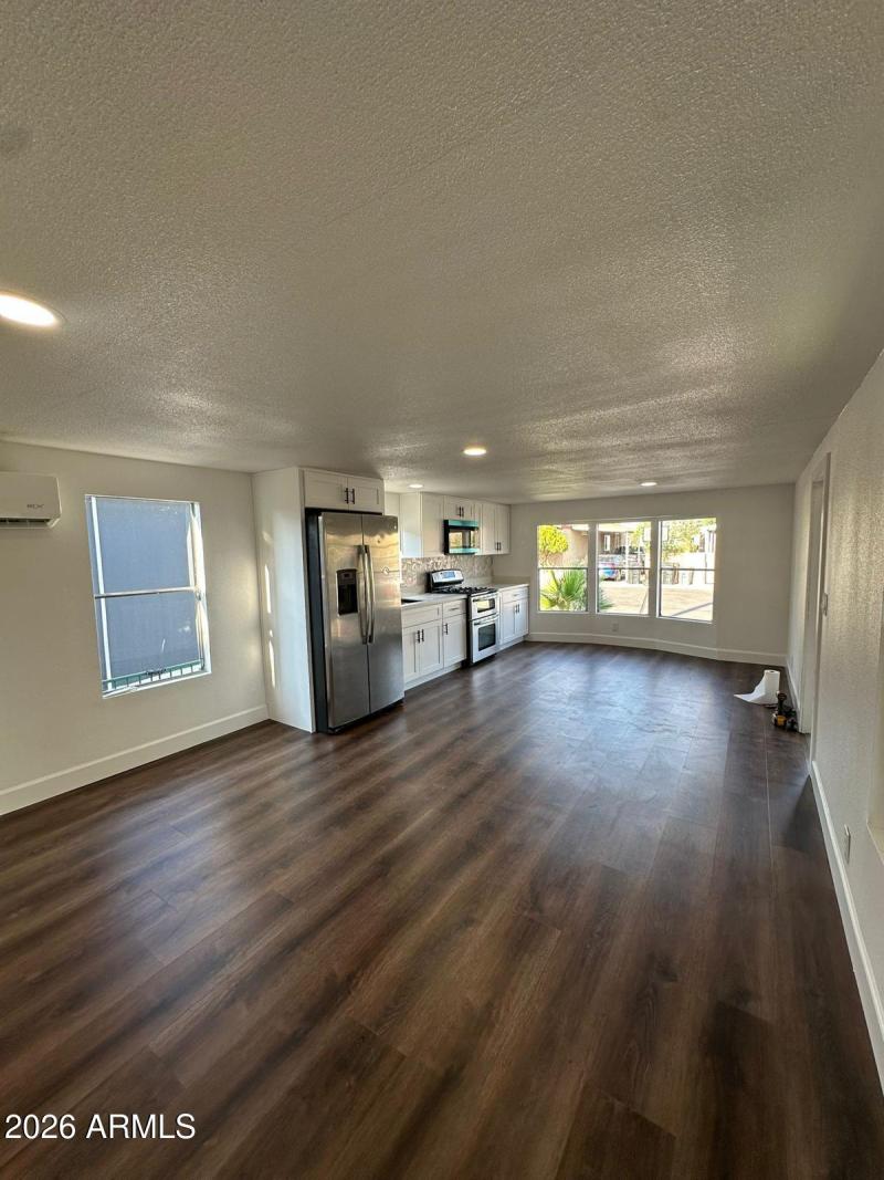 PHOTO-2025-06-03-19-44-36 2