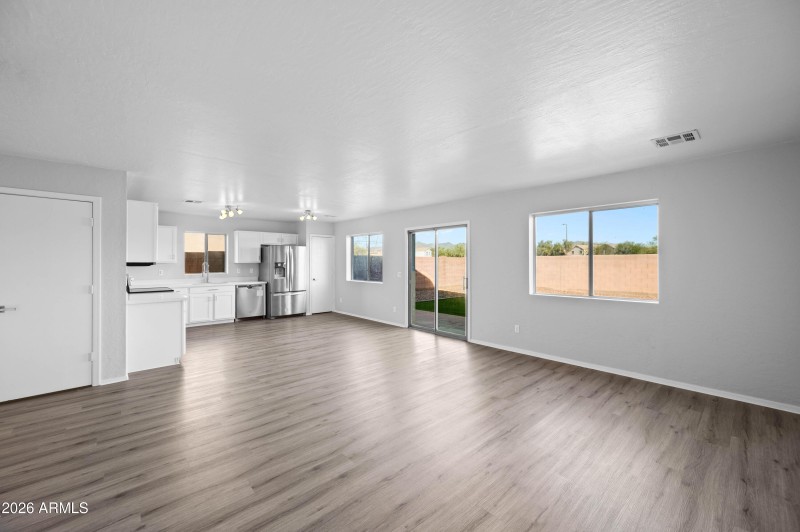 1545 S 231st Ln Buckeye AZ 85326-36