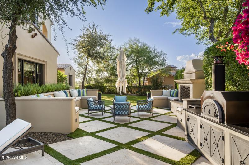 Outdoor Retreat w/Fireplace