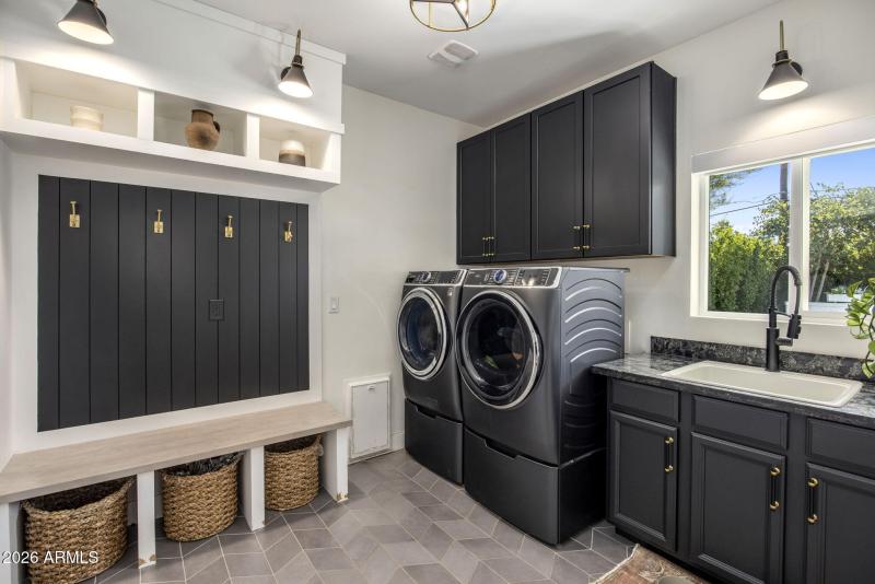 30-web-or-mls-D46A6453