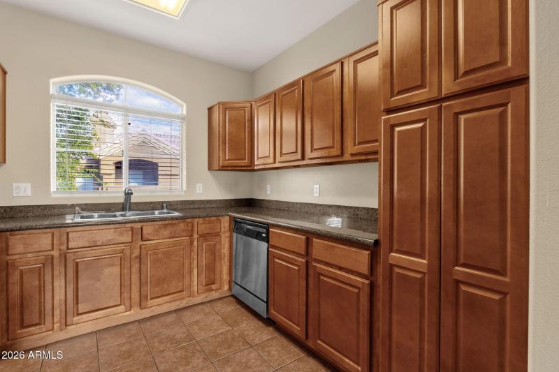 5-web-or-mls-5335-e-shea-blvd-2052