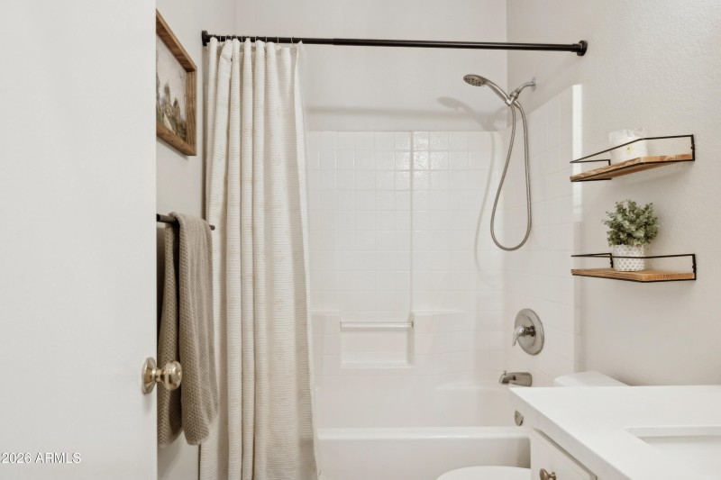 21-print-1594-e-megan-st-Edit