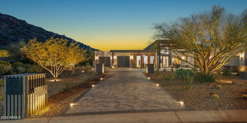 7-web-or-mls-TWILIGHTS1