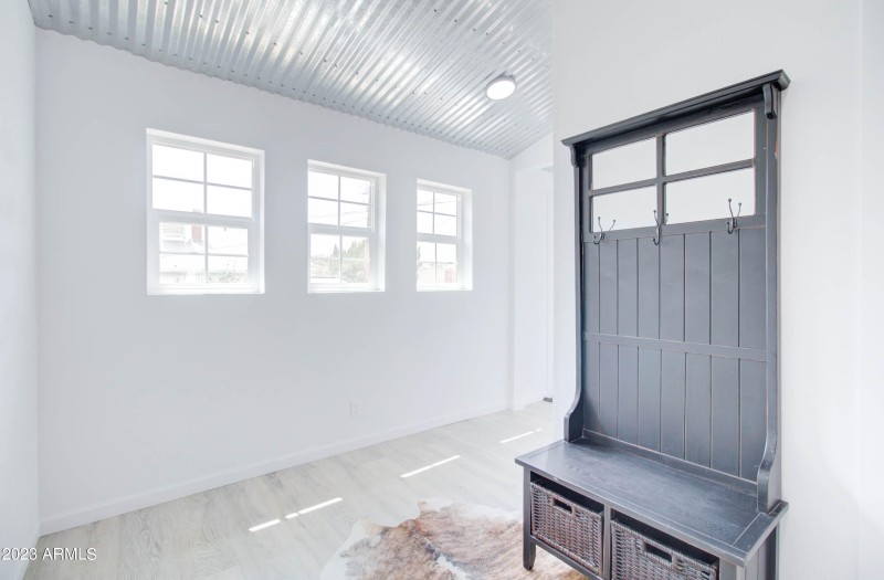 258 S Sutherland St Furnished-28