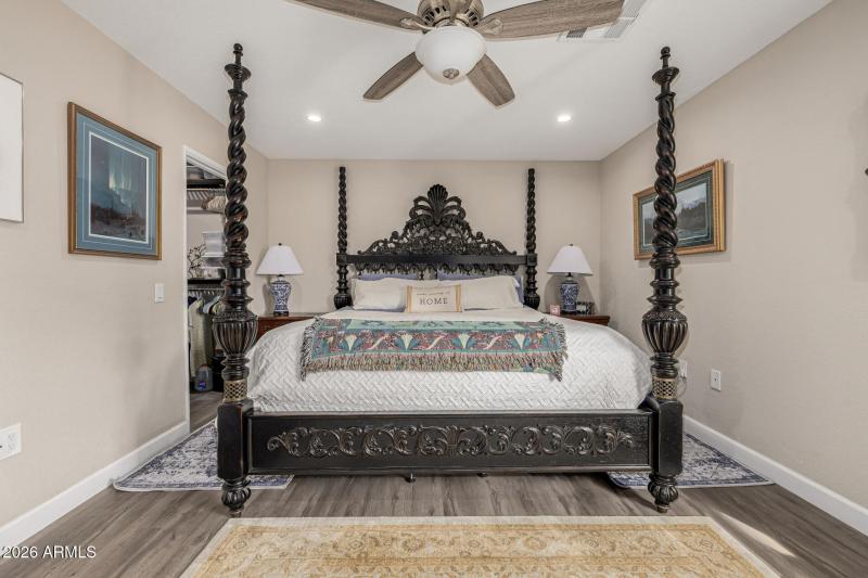 21 - Candlelight 12311