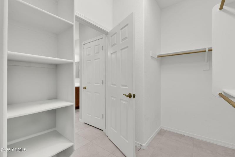 XL Walk in closet