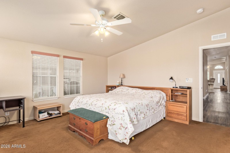 3301 S Goldfield Rd, 4028