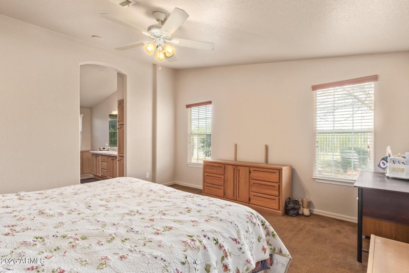 3301 S Goldfield Rd, 4028