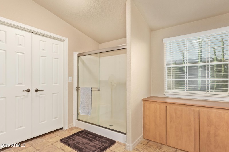 3301 S Goldfield Rd, 4028