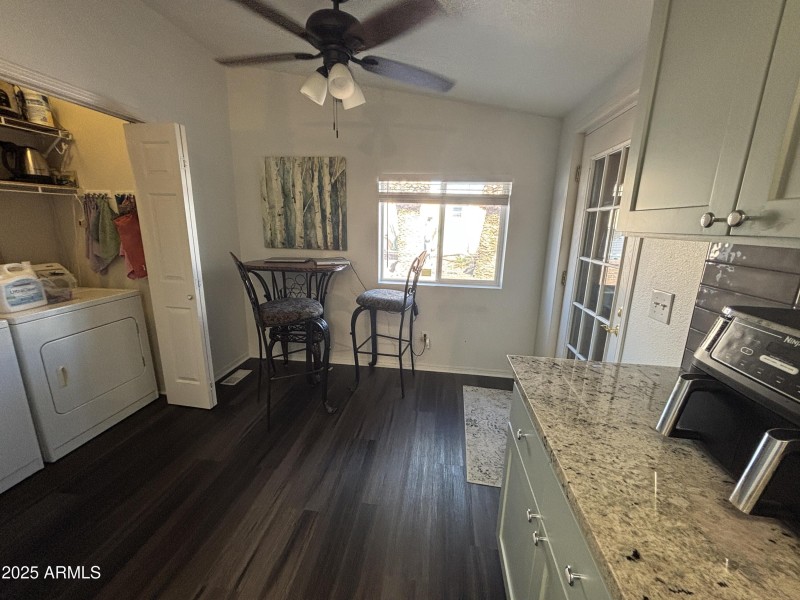 Kitchen/Laundry/Breakfast Nook