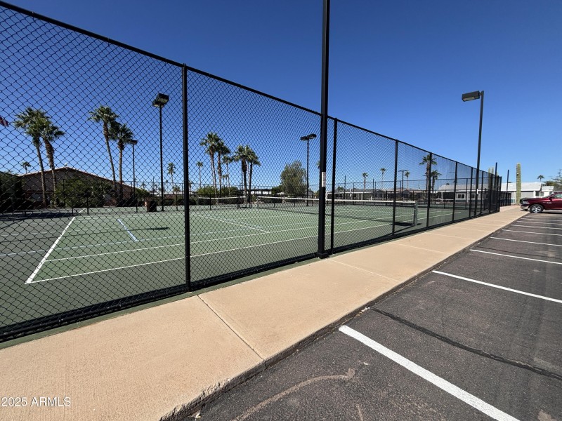 Tennis/Picleball Courts