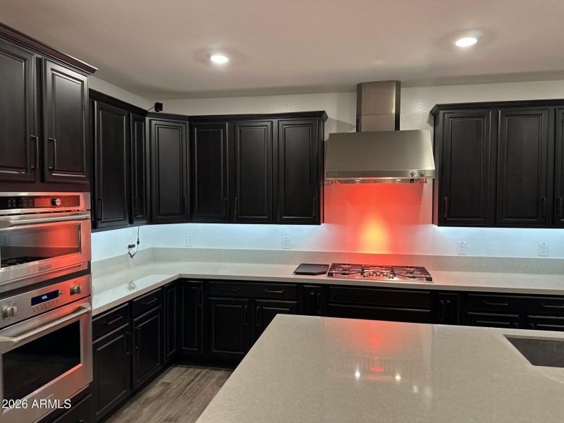 Kitchen Pic 1 Red Infared Food Heat Lamp