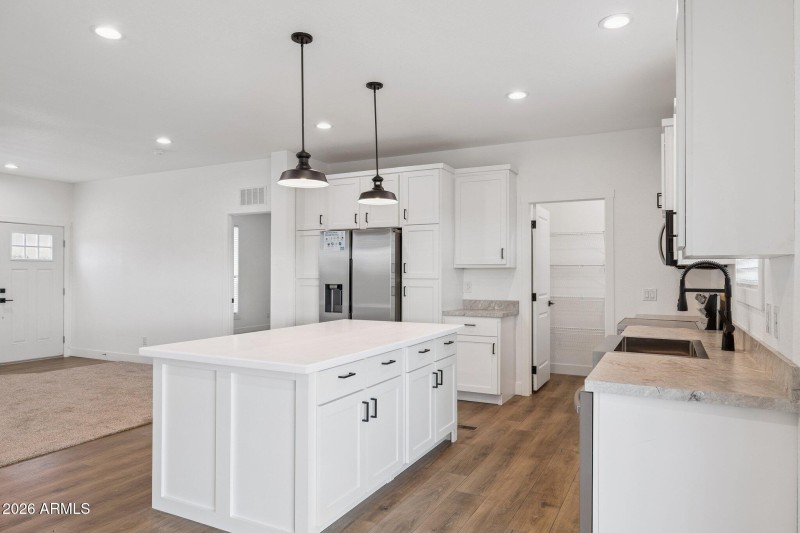 10-web-or-mls-717-n-ralston-rd