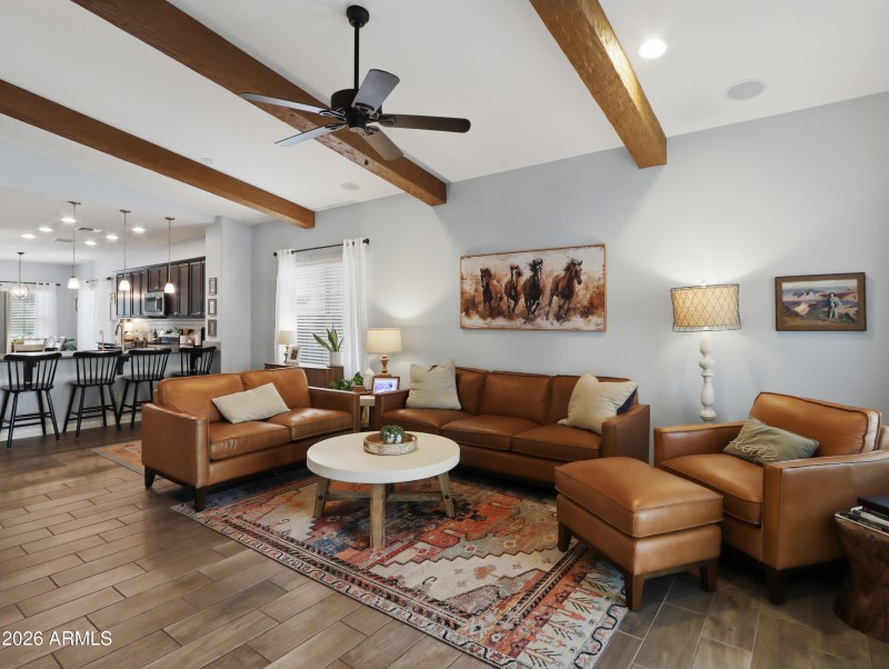 Kitchen Bar & Great Room