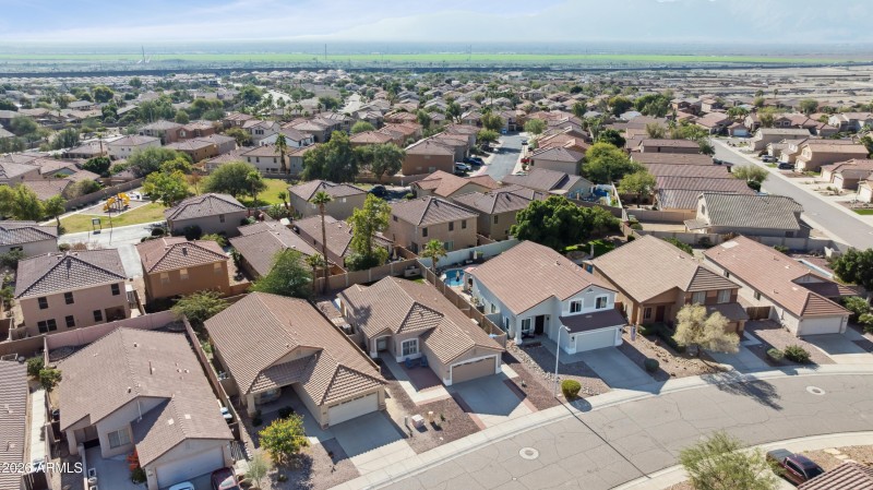 photos_high_resolution_07_1737_W_Hiddenv