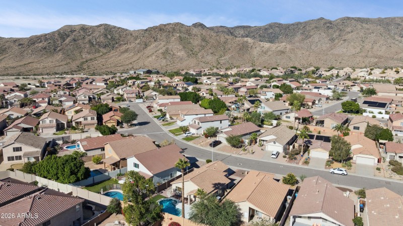 photos_high_resolution_12_1737_W_Hiddenv