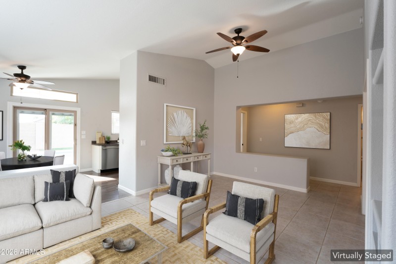 photos_high_resolution_18_1737_W_Hiddenv