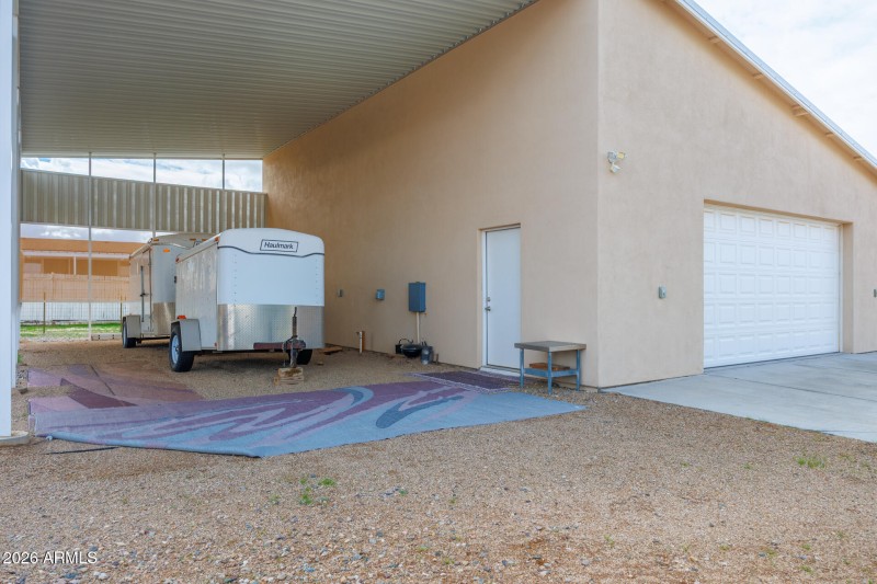 7312 N Reed - Workshop Carport View