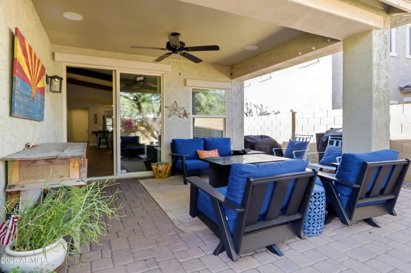 Coverd Patio with Pavers and Fan