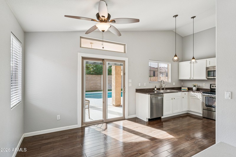 photos_high_resolution_27_1737_W_Hiddenv