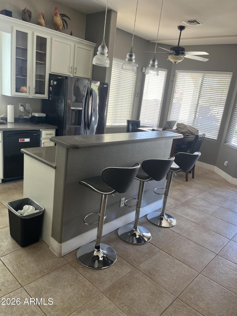 ABEED80C-17F3-49AB-A53F-F41BD4ABC0F1