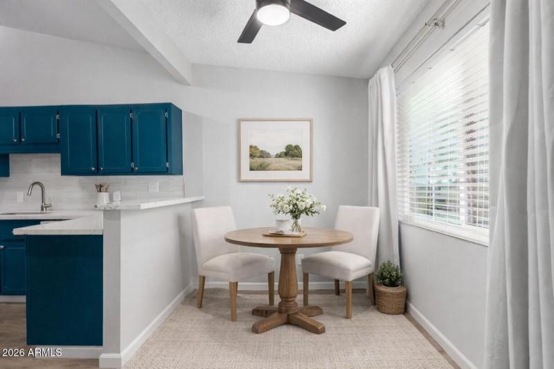 Breakfast nook staged