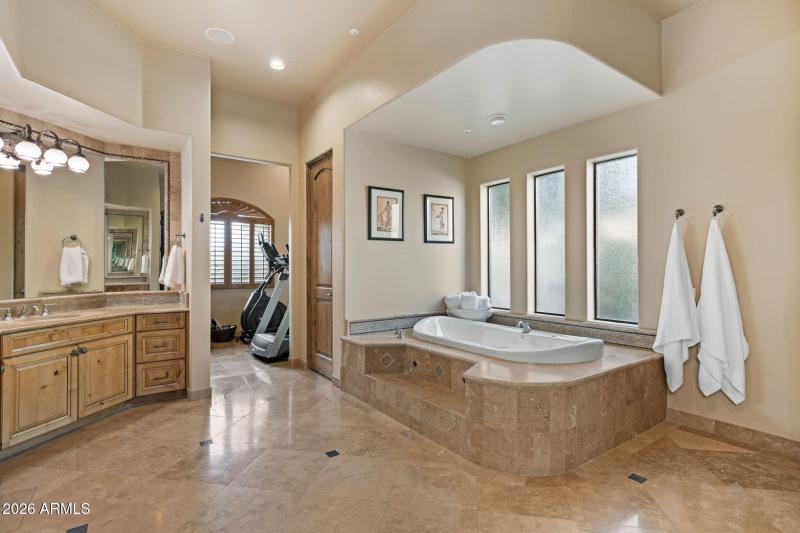 Primary Bath with Jetted Tub m