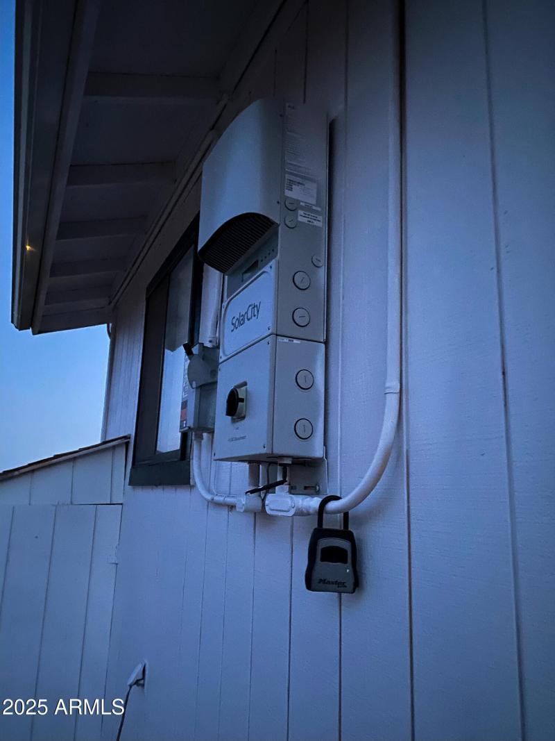 67099085608__0934E89A-193C-4331-BBD6-C07