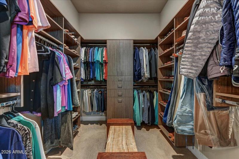 24-Primary Walk In-His